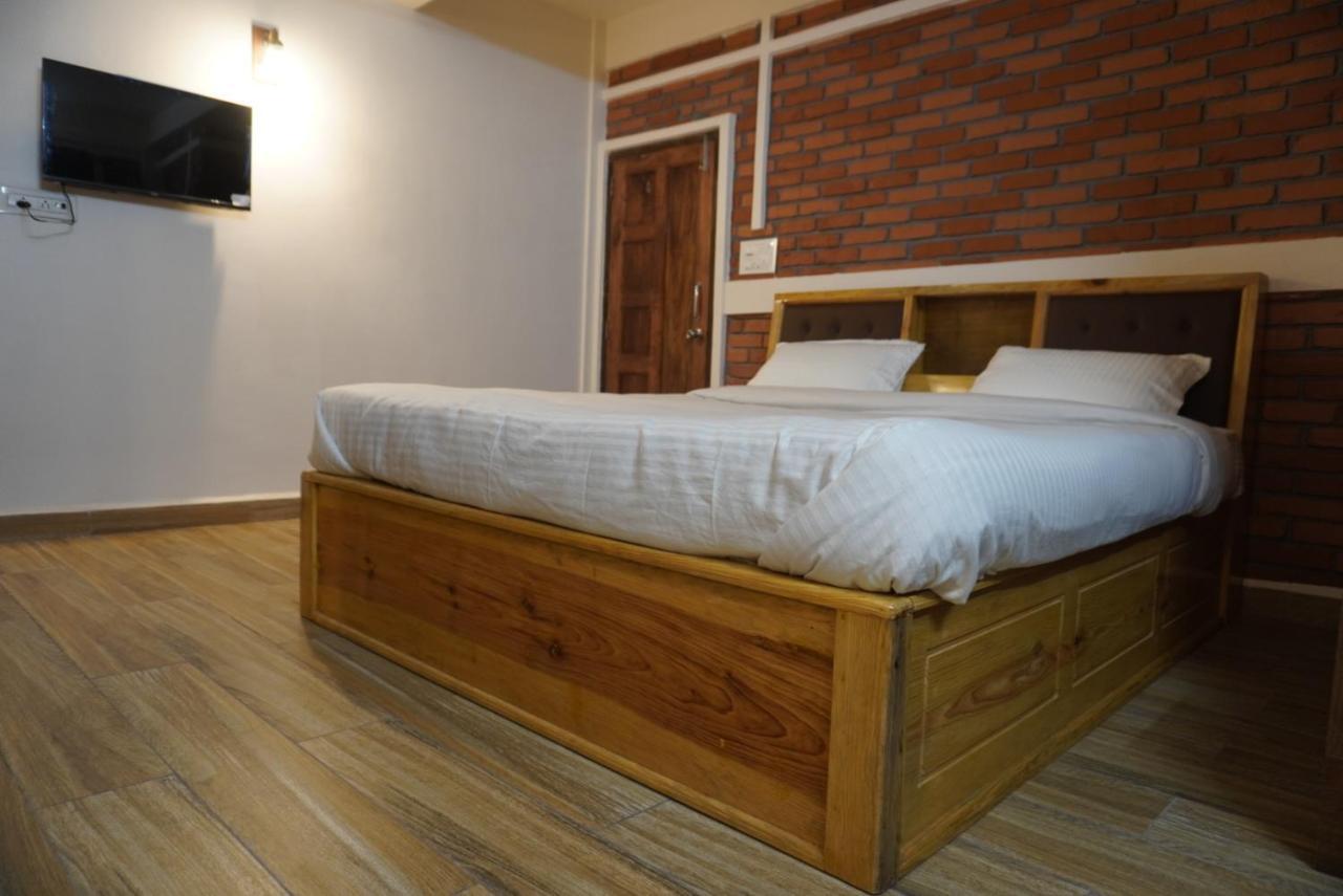Dorsen Homestay Shillong Eksteriør billede